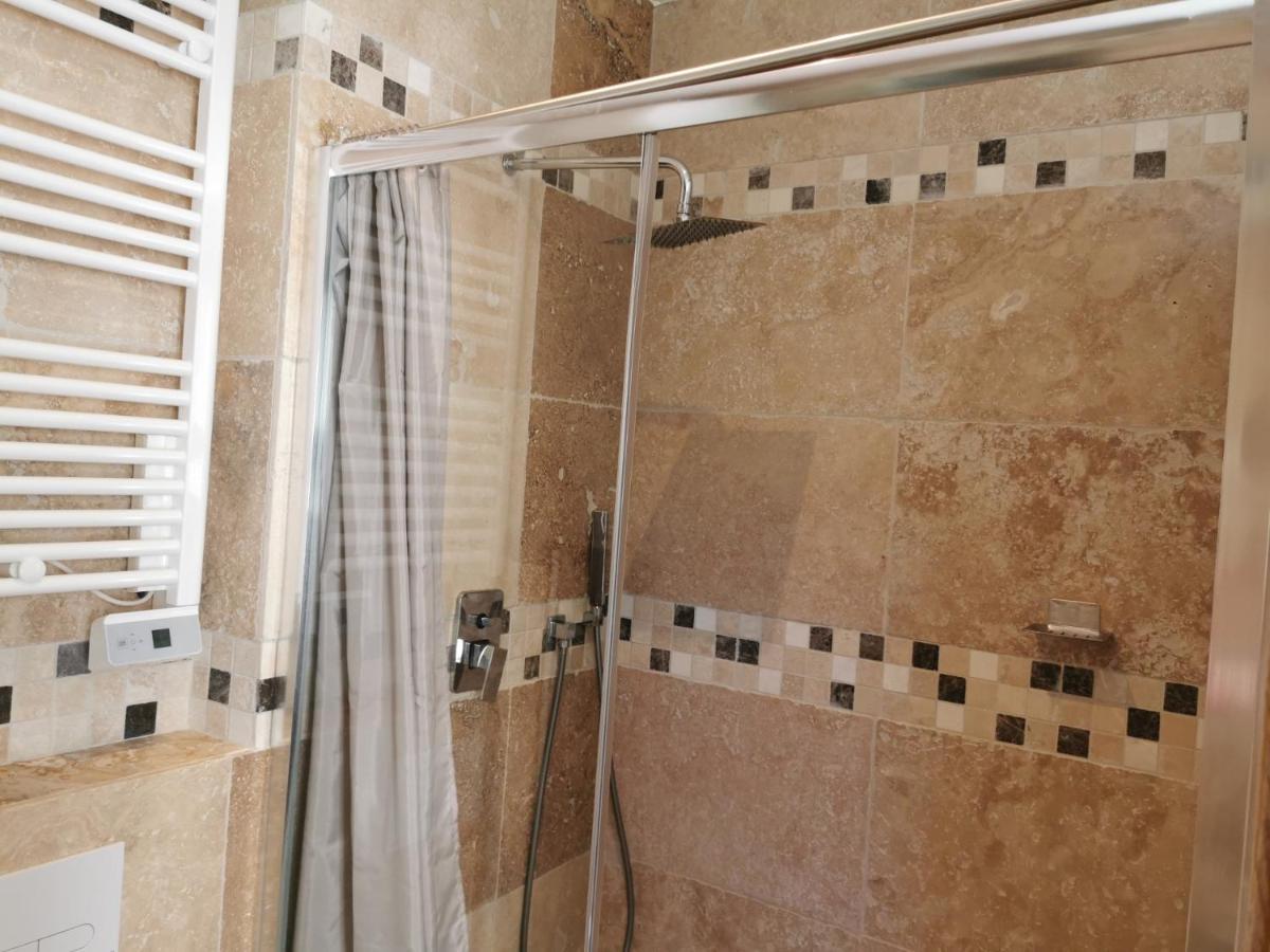 Beachside Appartement In Center Of קאן מראה חיצוני תמונה