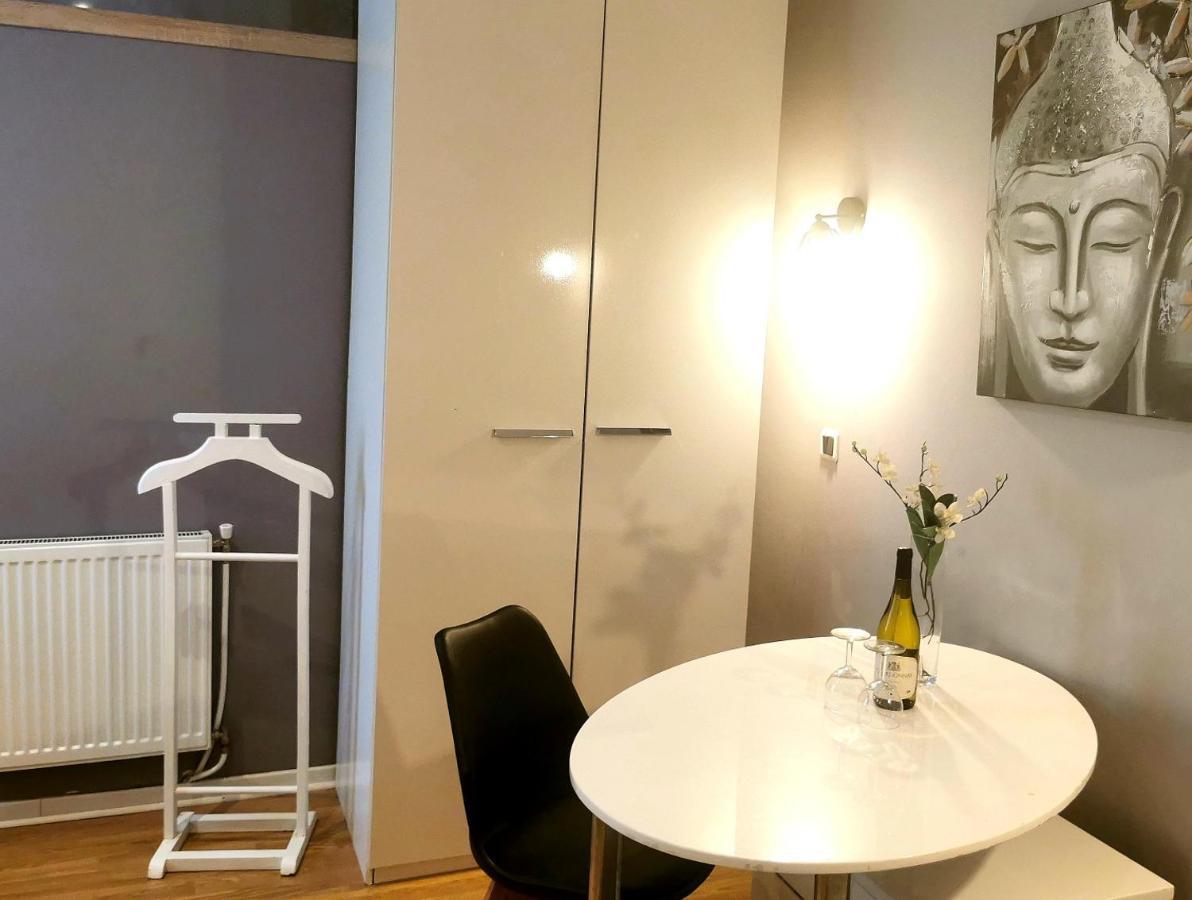 Beachside Appartement In Center Of קאן מראה חיצוני תמונה